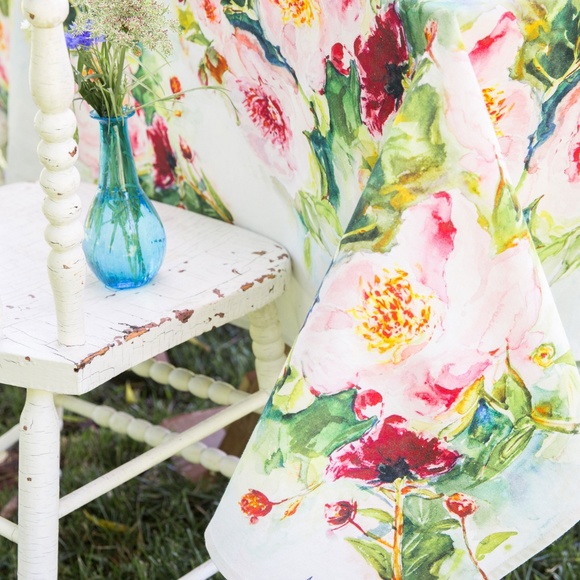 SOLD! April Cornell Tablecloth Peony Watercolor - Picture 3 of 4